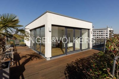 Moderne 2,5-Zimmer-Maisonette Wohnung mit großer Dachterrasse und spektakulärem Skylineblick