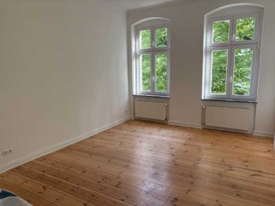 Sanierte 1- Zi-Altbauwohnung mit Wohnküche
