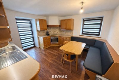 Wohnhaus mit 3 Einheiten – ideal für Eigennutzer und Anleger
