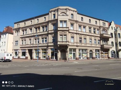 Großzügige 1-Raumwohnung im 1. OG