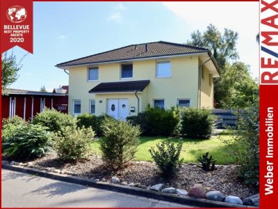 Großzügiges Einfamilienhaus mit Nebengebäuden und großem Innenhof - Ideal für Familie und Hobby!