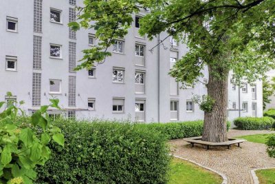 Lichtdurchflutet mit großer Sonnenterrasse in begehrter Lage