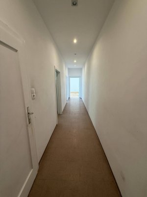 *Stilvoll wohnen in Toplage* Altabuwohnung mit Balkon in Graz