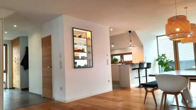 Schöne Neubau-Maisonette-Wohnung, 124 m², teilmöbliert mit Küche und Balkon in Lüdinghausen