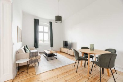Wunderschöne 2-Zimmer Wohnung in Steglitz - voll möbliert