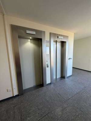 3-Zimmer-Wohnung mit Skylineblick über Frankfurt