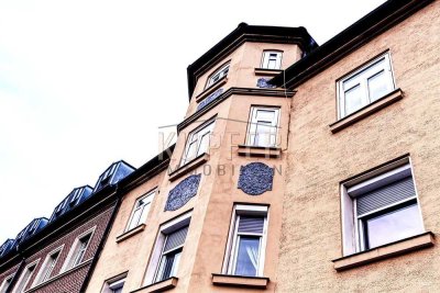 Charmante Altbauwohnung auf zwei Etagen – mitten in der Stadt!