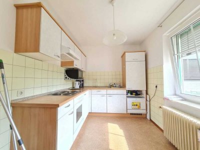 Exklusive 2-Zimmer-Wohnung mit Balkon und Einbauküche in Dietzenbach
