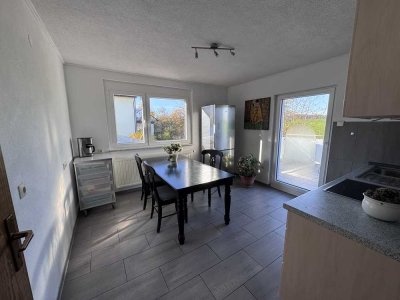 Teilmöblierte 3-Zimmer Maisonette-Wohnung mit Balkon