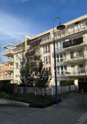 Die Alternative zum Haus...Großzügige 4-Zimmer-Wohnung...mit Ausblick