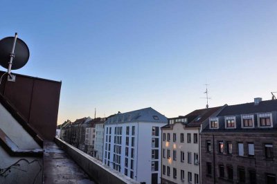 Zentrale & moderne 3,5-Zi.-Maisonette-Whg. | 93qm m. Balkon + Aufzug + TG-Stellplatz