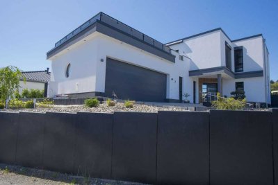Wohnhaus der Extraklasse mit Energieklasse A+, TOP-Ausstattung, Feldrandlage! Käuferprovisionsfrei.