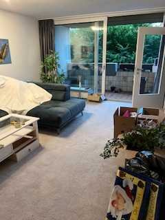 Geschmackvolle 4-Zimmer-Wohnung mit Balkon und EBK in Köln Porz