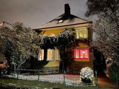 Traumhafte 6-Zimmer-Villa in Stadtfeld Ost