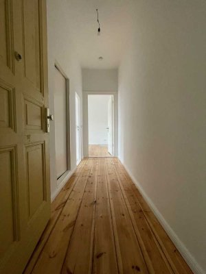 Besichtigung 20.06. um 18:30 Uhr - Frisch renovierte 1-Zimmer-Wohnung in Bahnhofsnähe