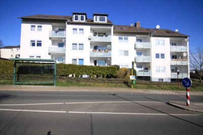 2 1/2 Zimmer Wohnung • Erdgeschoss • Gartenanteil • Balkon • 58 m²