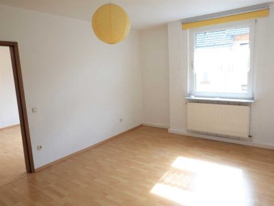 Gepflegte 2- Zimmerwohnung mit Tageslichtbad - Zentral gelegen am Remberg in Hagen