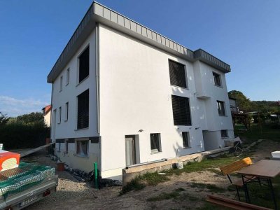 Stop!!!!! Hier ist Ihre neue Wohnung....