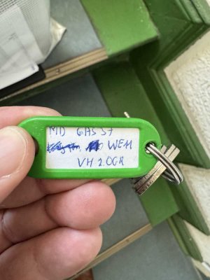 Frisch renovierte 2 Raumwohnung mit neuer Einbauküche (wird in Kürze geliefert)