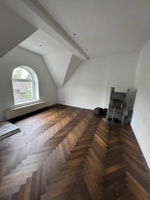 Traumhafte Maisonette-DG-Wohnung im Altbau-Jugendstil in Witten — 105 m², 3. OG, offen gestaltet