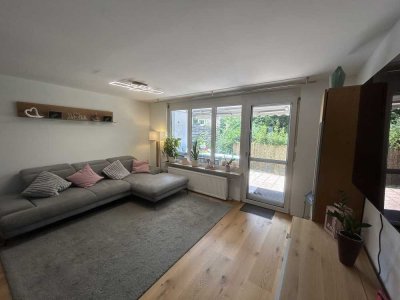 Provisionsfreie 3 Zimmer Erdgeschosswohnung mit Garten