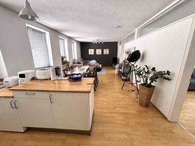 Lichtdurchflutete 3-Zimmerwohnung im Gereonsviertel!