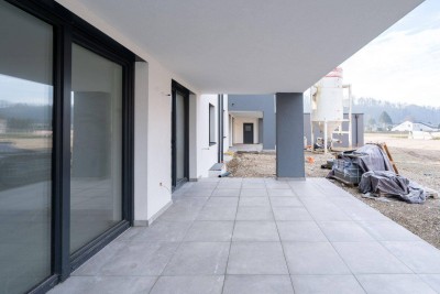 PROVISIONSFREI: Traumhafte Doppelhaushälfte in Pucking: 6 Zimmer, Keller, Garten &amp; 3 Garagen + 2 Außenstellplätze
