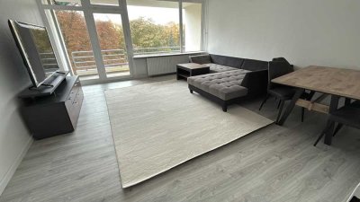 Geräumige möblierte 4‑Zimmer Wohnung mit Balkon im 1. OG in Berlin-Wedding