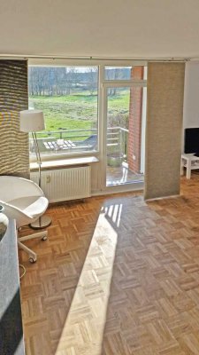 Charmante 2-Zimmer-Wohnung mit Süd- und Westbalkon (Erbpacht)