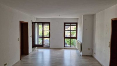 2-ZW mit Balkon und großem Wohnbereich in der Sartoriusstraße!