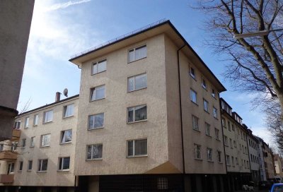 **Schöne helle 2 -Zi DG Wohnung **Oststadt