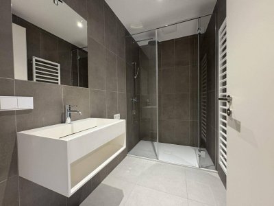 AB SEPTEMBER: DANUBE VIEW I Exklusive 2 Zimmer Wohnung mit Terrasse