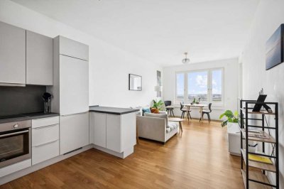 2-Zimmer-Wohnung mit Concierge-Service und Balkon in der Nähe des Potsdamer Platzes.