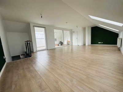 Helle Maisonette mit Dachterrasse