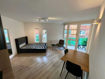 Frisch saniert 2025 & möbliert – stilvolle 1,5-Zimmer-Wohnung mit Stellplatz