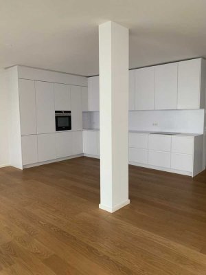 München - nä. Gärtnerplatz, Isar und Deutschem Museum ! Moderne 2,5-Zimmer-Wohnung in München