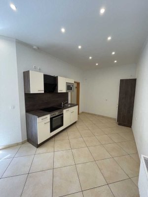 Charmante 2,5 Zimmerwohnung mit Einbauküche & Tageslichtbad