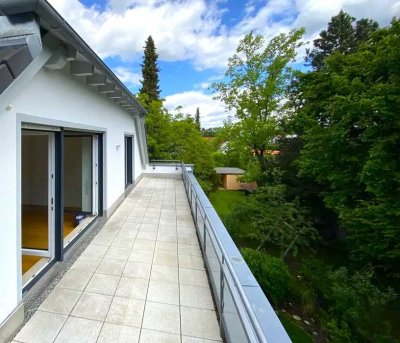 Wunderschöne, helle 2-Zimmer-Wohnung mit Penthouse-Flair (Energieeffizienzklasse A+)