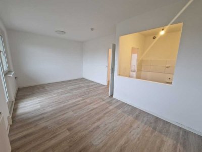 Hier oben lässt's sich leben - eure 3-Zimmer-Wohnung mit Balkon wartet!