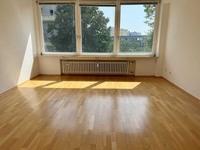 2 Wohnungen zum Preis von 1: Flexibel nutzbare 3-Zimmerwohnung in zentraler Lage. *Provisionsfrei*