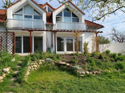 4 Zimmerwohnung am Stadtrand von Leipzig mit Terrasse, Gartenanteil u. Garage