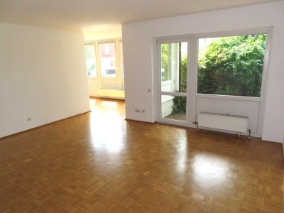 Renovierte 2 ZKB mit Süd-West Terrasse in KS-Harleshausen
