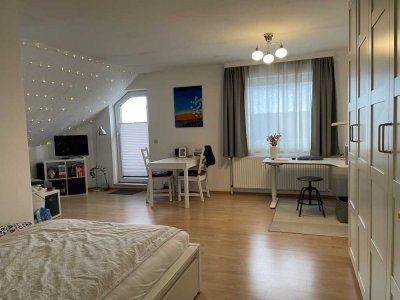 Interessante Kapitalanlage! 1-Zimmer-Wohnung mit Balkon und Kellerraum in Oldenburg-Bürgerfelde.