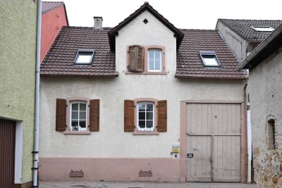 Liebhaberobjekt mit ausgebauter Scheune–vielseitig nutzbar als Ferienwohnung/Home Office/Atelier