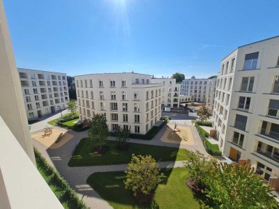 Zweitbezug 1 Zimmer voll möbliert mit EBK und Balkon 4. Stock an der Isar direkt.