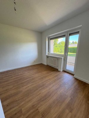 Für Sie frisch saniert!!! gemütliche 2 Zimmer Wohnung mit Balkon