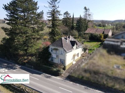 VIS-À-VIS L-REMICH: HAUS ZUM RENOVIEREN AUF 25 AR