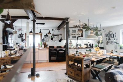 Wohnen, wo andere Urlaub machen, 6 Zimmer Maisonette, 2 Badezimmer, Garten, Balkon