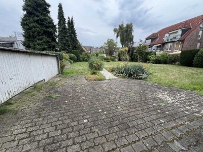 Freistehendes 1-2 Familienhaus mit sehr großem Grundstück!!!