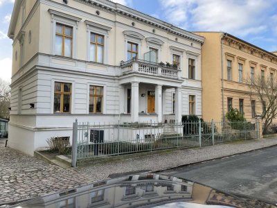 3 Zimmerwohnung mit 2 Balkonen in Potsdam nahe Schloss Sanssouci
